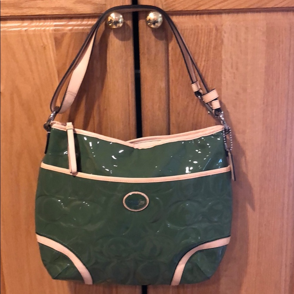 Large green patent shoulder bag convertible strap